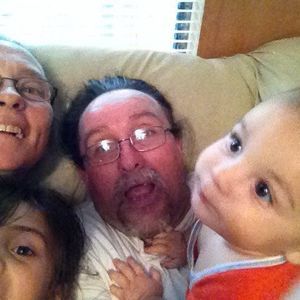 Meet your Posher, Howard mike